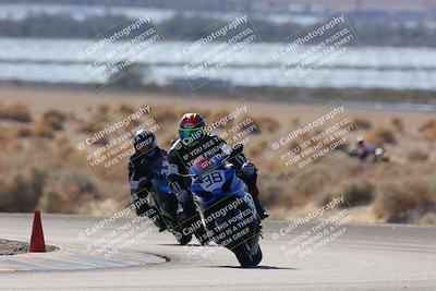 media/Dec-18-2022-SoCal Trackdays (Sun) [[8099a50955]]/Turn 7 Backside (1125am)/